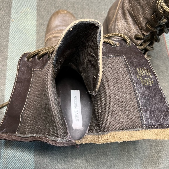 Steve Madden leather, rear zip, combat boots, SZ 8 - Picture 5 of 7